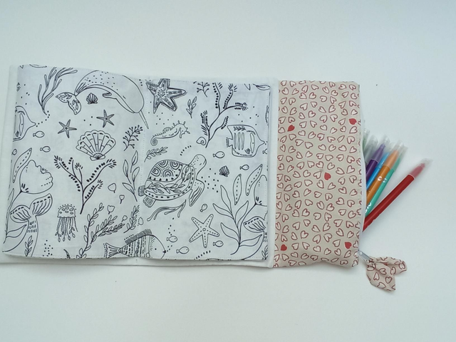 Cahier de coloriage lavable