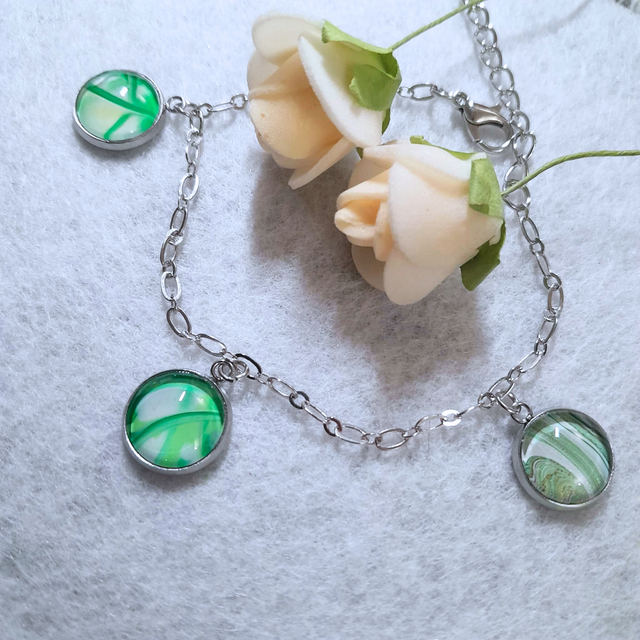 JADE TRIO - Bracelet - Chaîne &amp; 3 cabochons