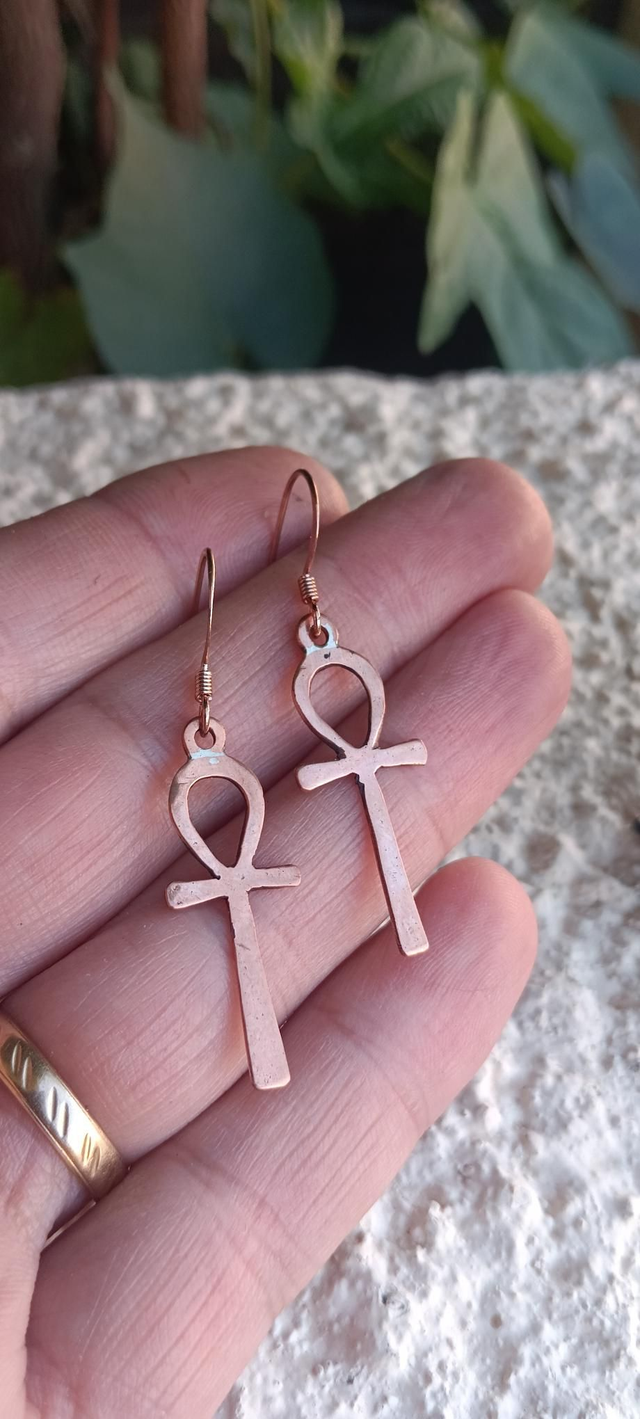 Boucles cuivre croix Ankh