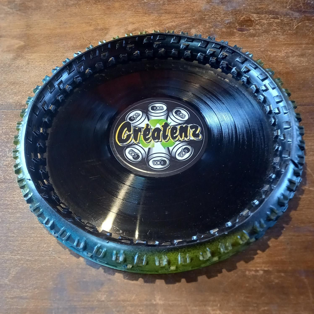 Plateau de dés en vinyle 33 tours (1)