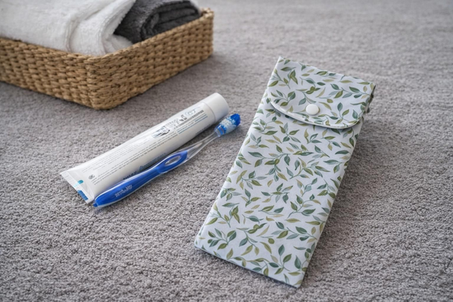 étui de voyage pour brosse à dents et dentifrice 
