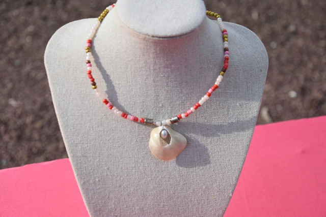 Collier enfant coquillage 