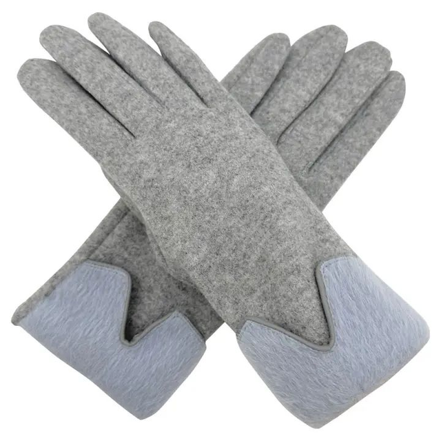 Glove Strathurie Fur Detail