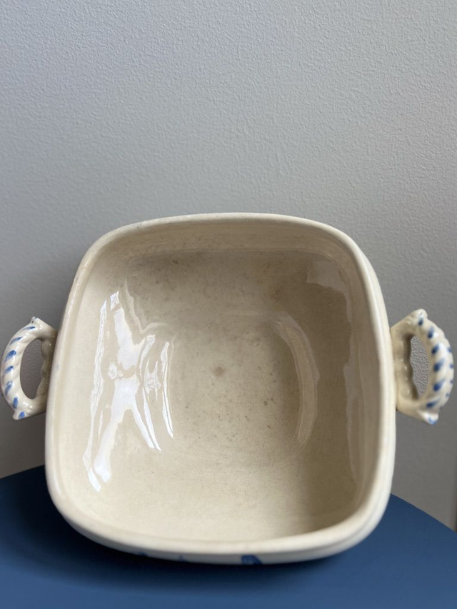 PETUNIA - Bas de soupière Modèle Pétunia de la manufacture Belge BFK