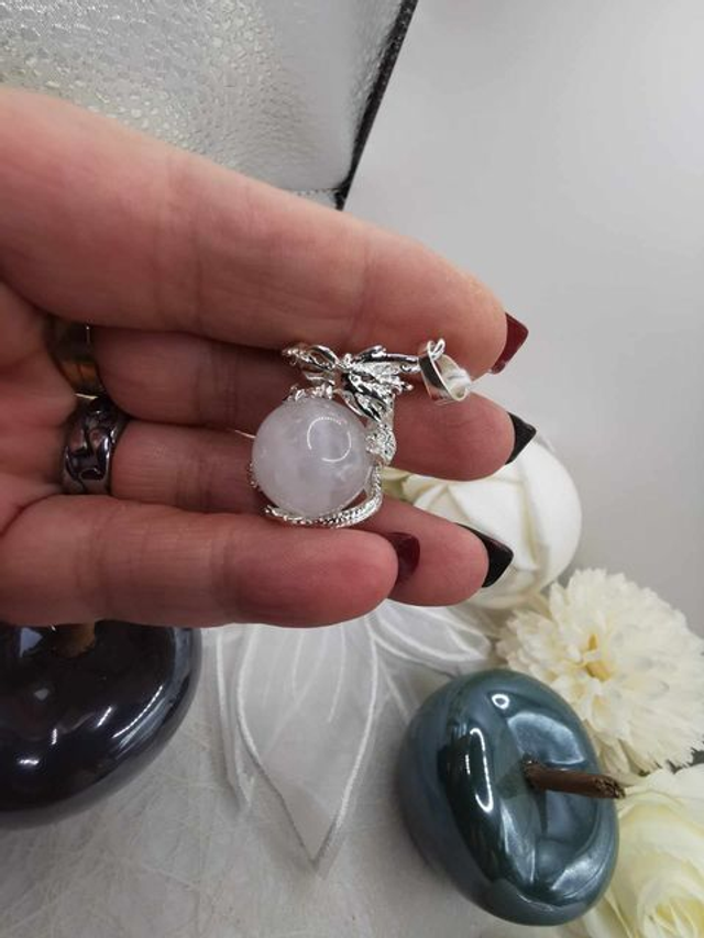 Pendentif Sphère en Quartz Clair - Monture Dragon