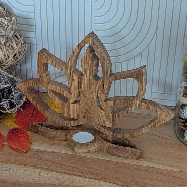 Fleur de lotus bouddha en chêne