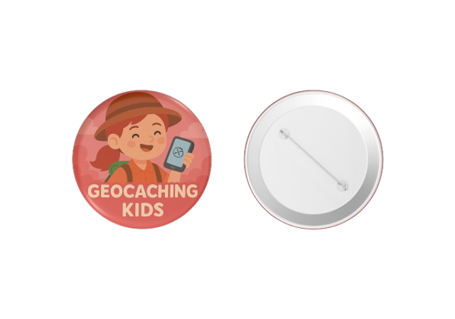 Badge Geocaching Kids - Jeune Aventurière (Ø 4,4 cm)