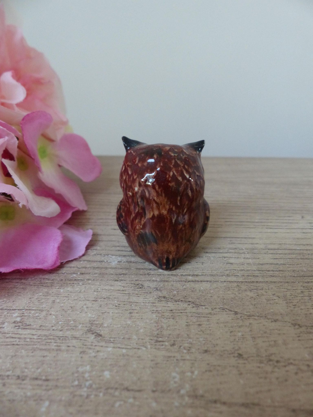 Petit hibou miniature en céramique peint à la main – Figurine vintage porte-bonheur à collectionner, décoration originale, cadeau animalier