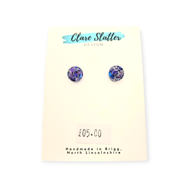 Small round glitter studs 