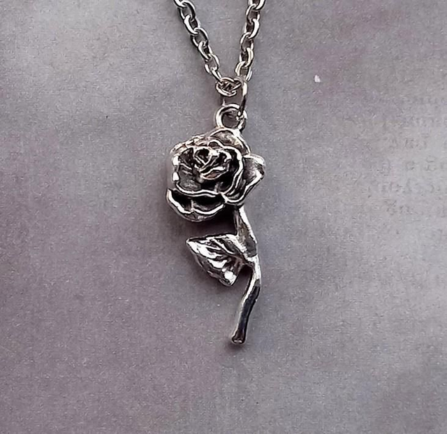 Gothic Rose Necklace (Small)