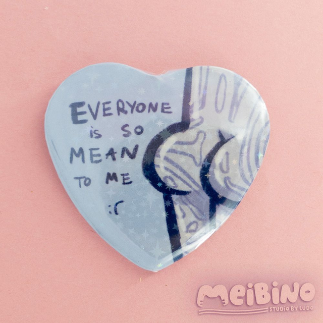 knives - pin serduszko