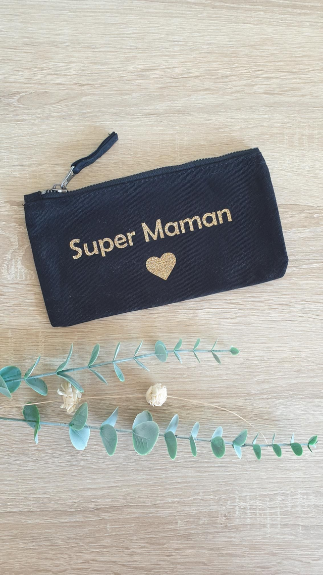Trousse noire Super Maman