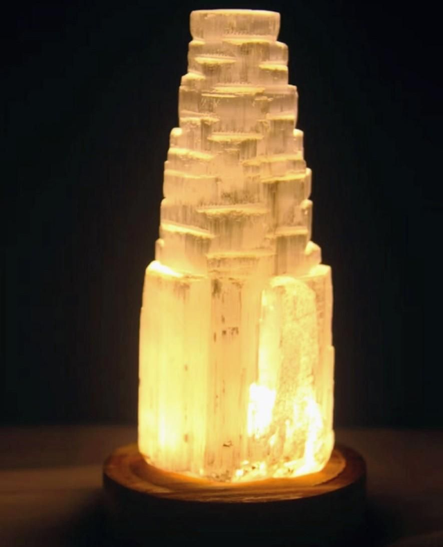Lampe de Sélénite Montagne 20 cm