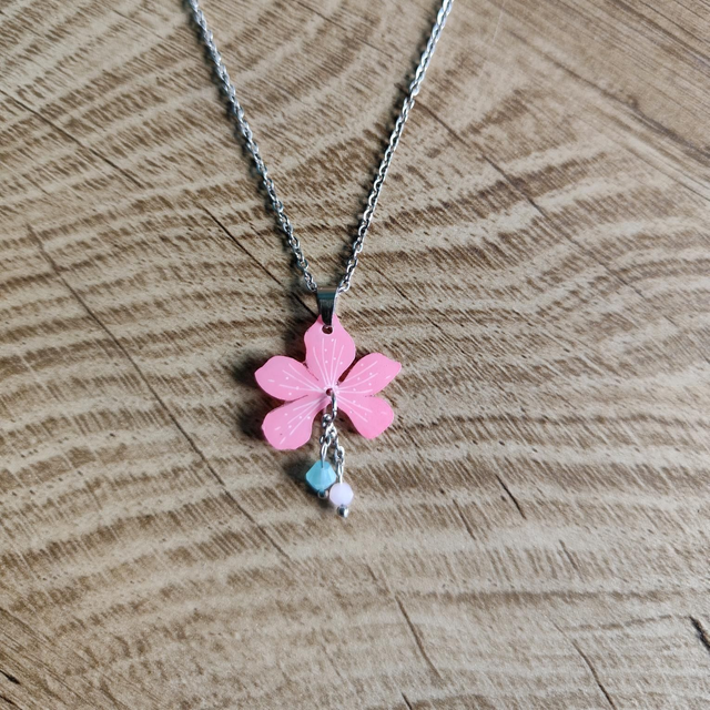Collier Cléor rose Barbie