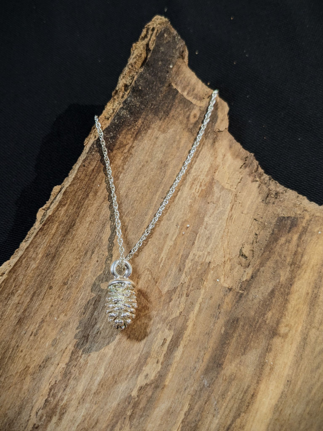 Verna - Collier Pomme de Pin Argent 925