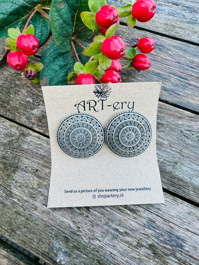 Architecture inspired jewellery