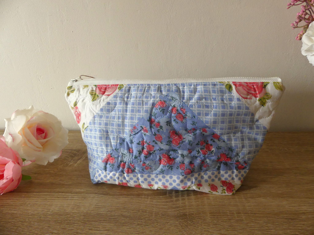 Trousse de toilette upcyclée