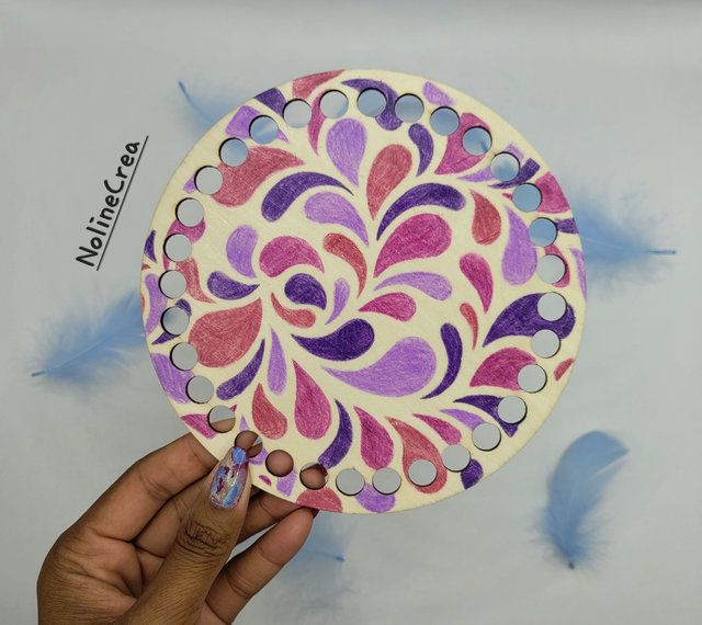 Base en bois rond 15cm dessin mandal nuances violet, base en bois pour crochet