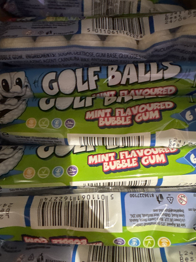 Golf balls 