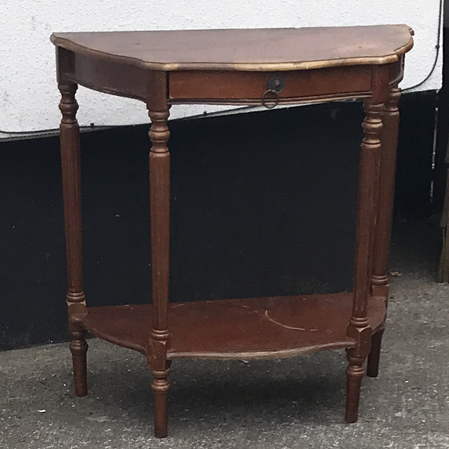 Vintage Table - CA47