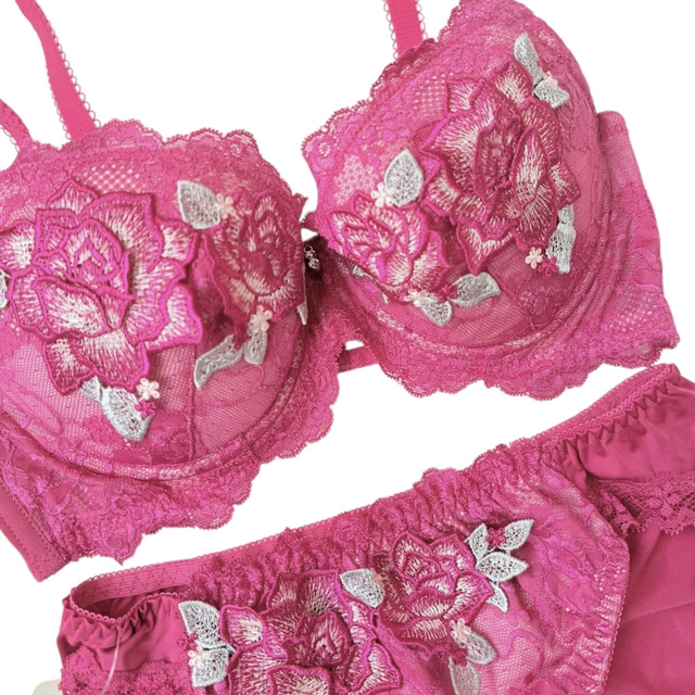 Hot pink floral Japanese Bra + Underwear Set UK 32C   