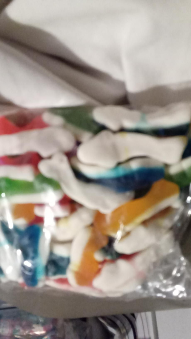 500g gummy sharks 