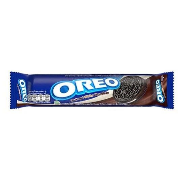 Oreo Roll Sandwich Cookies Dark and White 119.6g