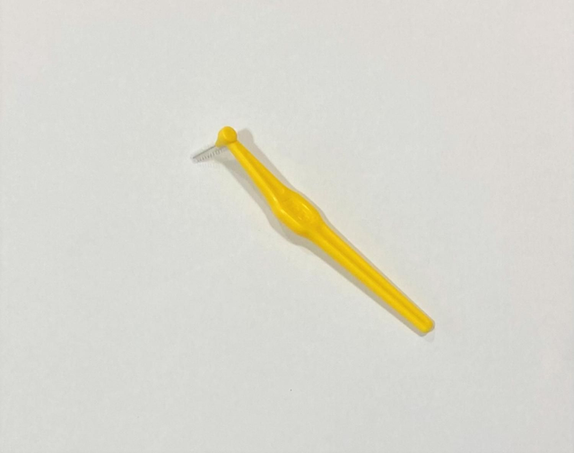 Tepe Long Handled Brush - Yellow.