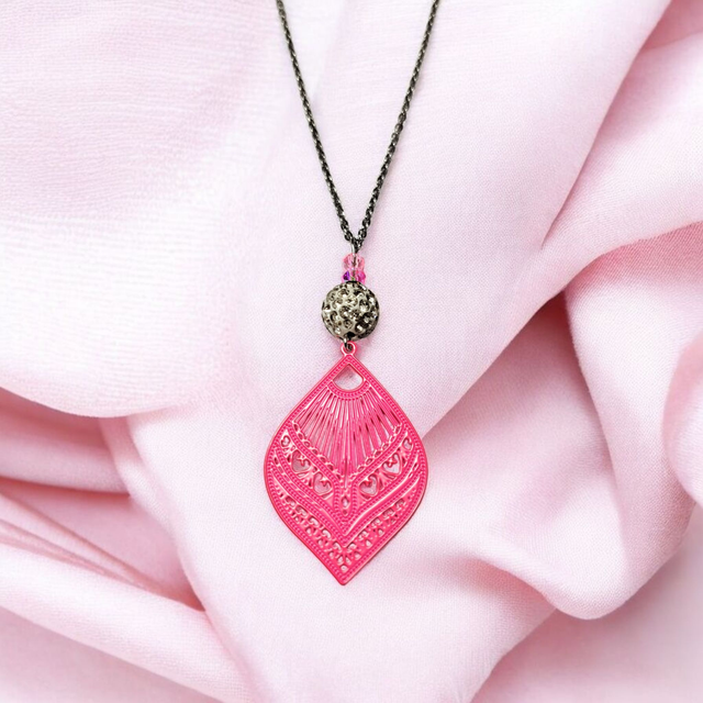 Collier acier inoxydable et cristal rose fluo