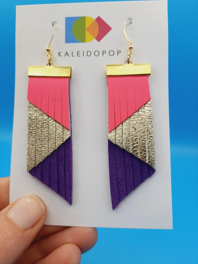 Fringed earrings - pink / violet