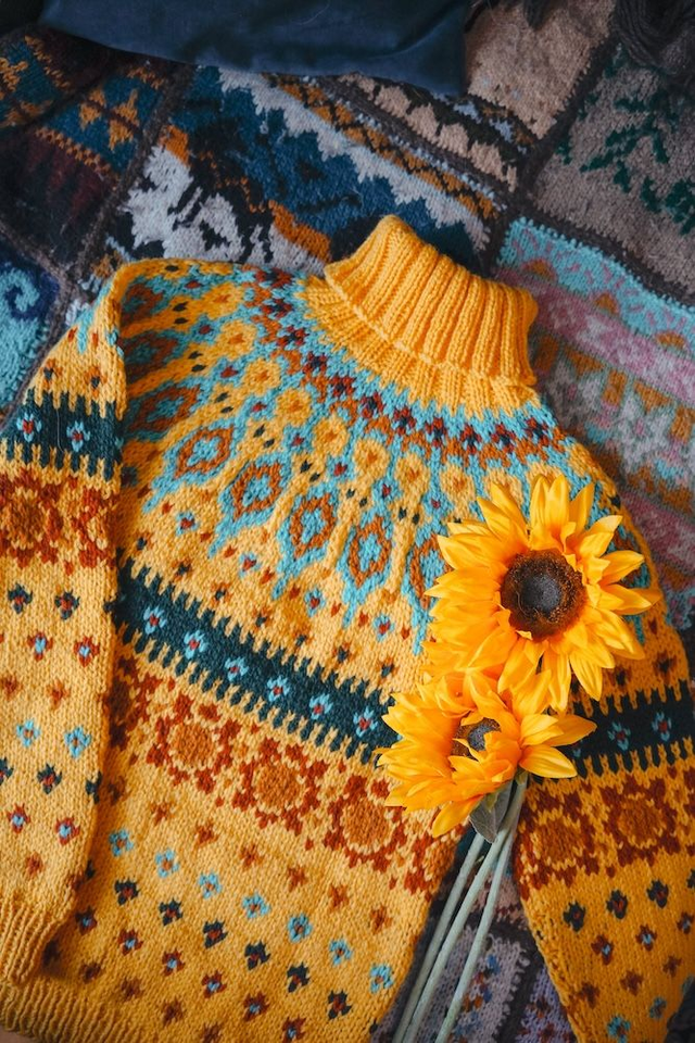 Kathmandu Polar Sweater Kit - Col 05 (Warm Yellow Troll) - Wool &amp; Pattern - Linka Neumann
