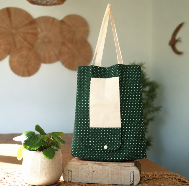 Foldaway Shopping Tote - Green Polka Dot