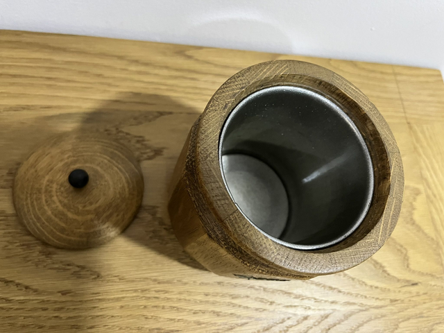 Vintage Wood Tea Caddy with Lid and Metal Liner.