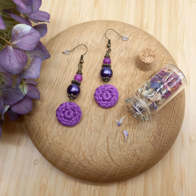 Parure violette et bronze - Boucles d'oreille violettes pendantes
