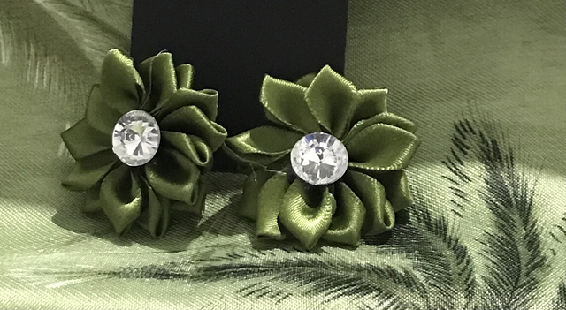 Green Fabric Studs Plain - FSP16 