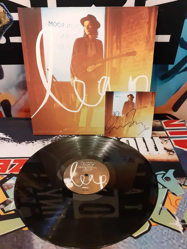 James Bay Vinyl including signed card