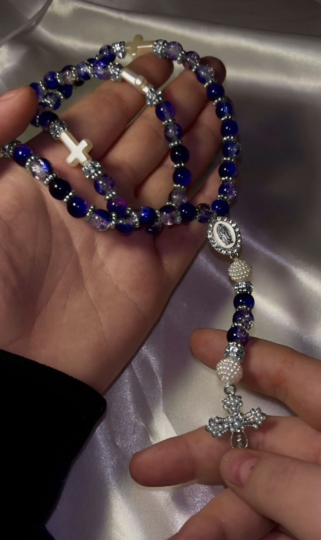 Chapelet É L I O R A