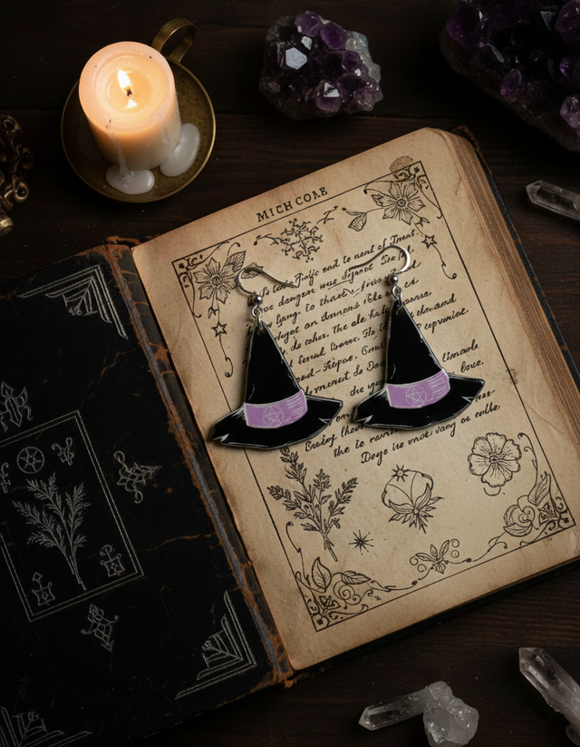 Boucles d'oreilles chapeaux de sorcière, avec motifs pentacles