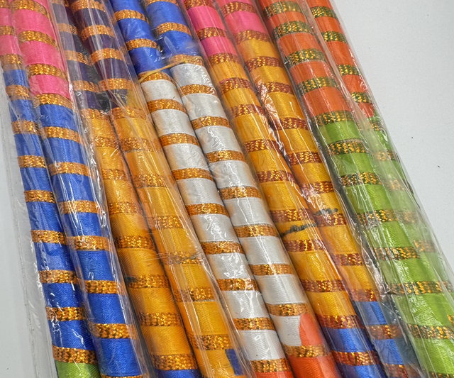 Dandiya sticks mixed colour 