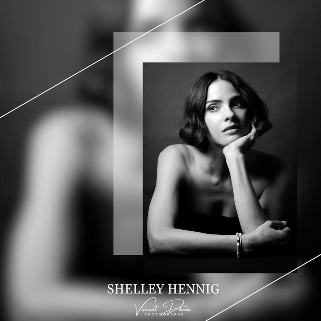 Portrait Shelley Hennig 