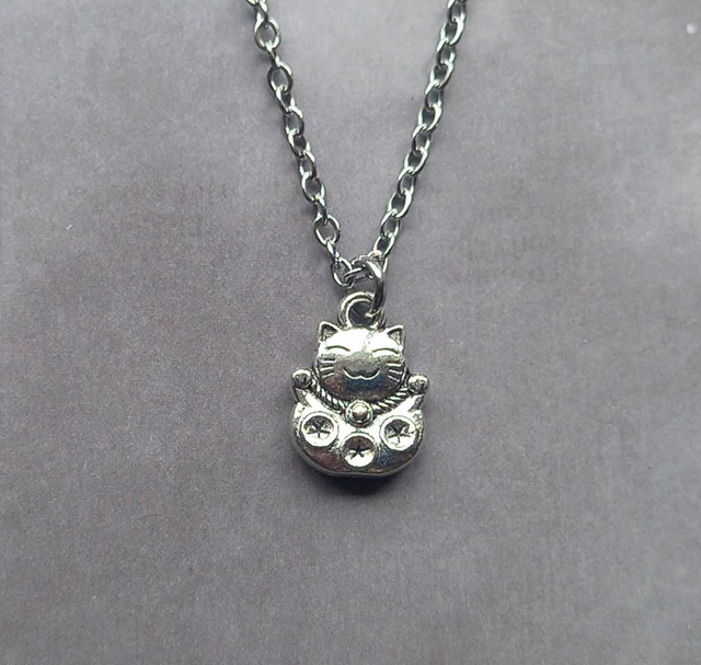 Good Fortune Cat Necklace 