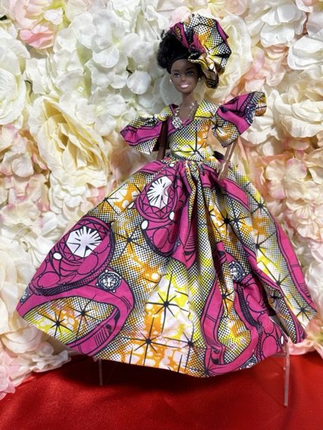 Poupée – Robe en Wax motif bague & Coiffe assortie - Fait main