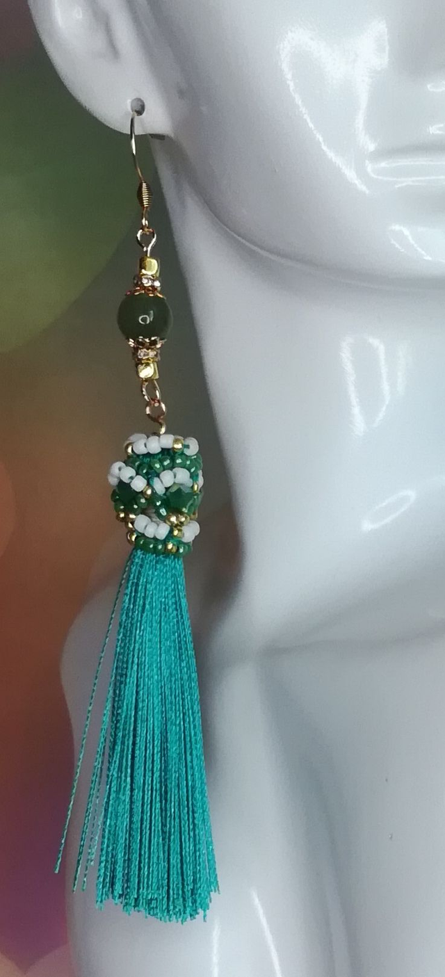 Boucles d'oreille pompon aventurine