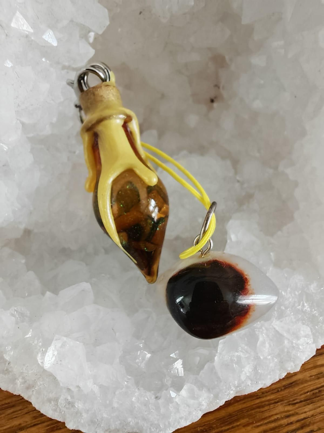 Talisman " Éloigne moi "