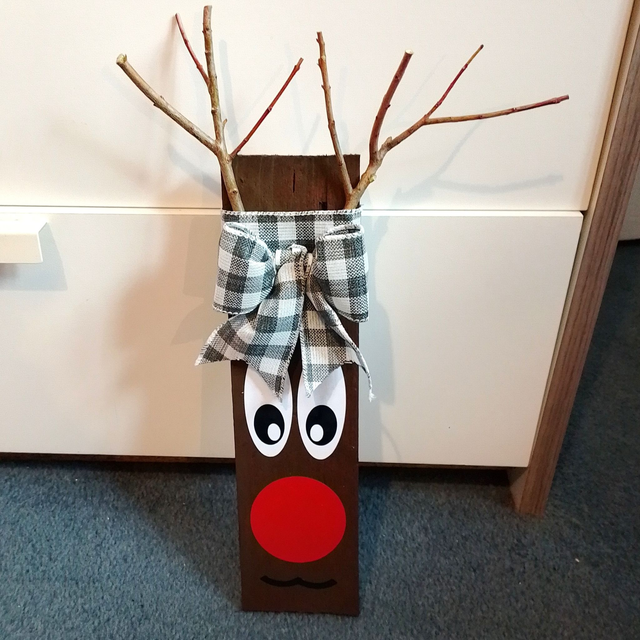 Handmade Rustic Reindeer Made From Reclaimed Wood - 4 Different Variations