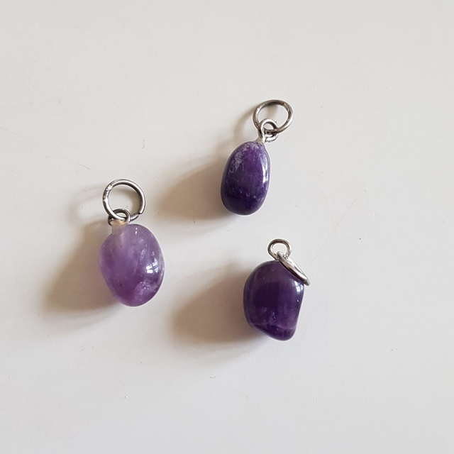 Améthyste / pierre semi-précieuse