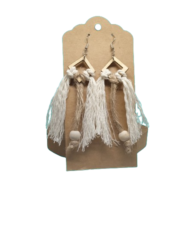 Boucles d’oreilles en bois et macramé- Style bohème chic