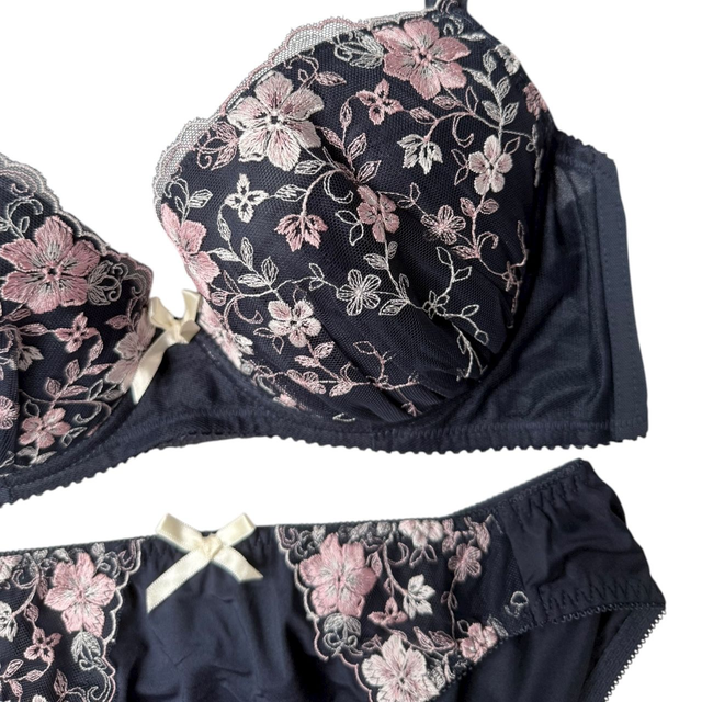 Navy blue + pink floral Japanese Bra + Underwear Set UK 34DD, 34D