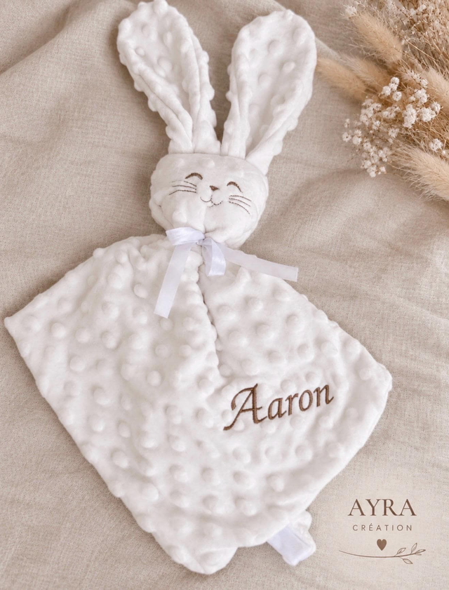 Doudou lapin personnalisé