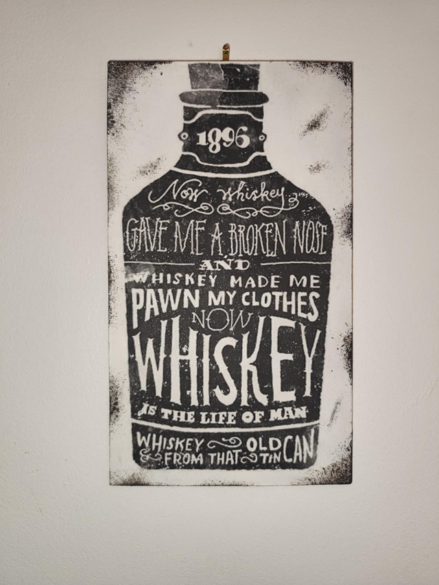 Plaque whiskey